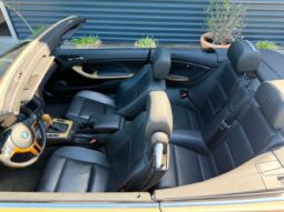 BMW 3-serie E46 330 CI full