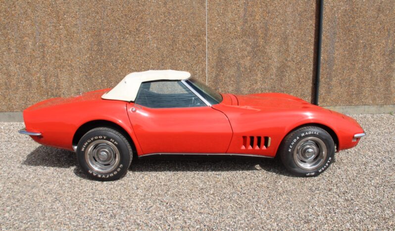 Chevrolet Corvette Cab full