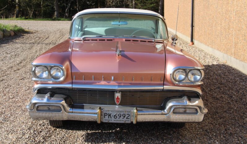 Oldsmobile Delta 88 Cupe full