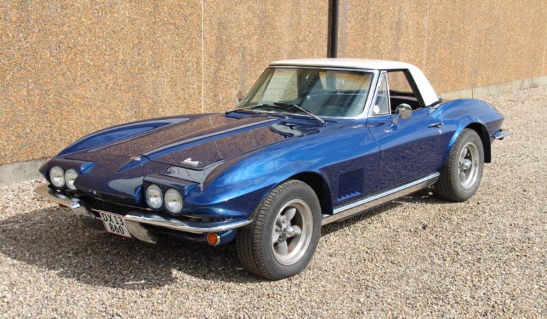 Chevrolet Corvette C2 full