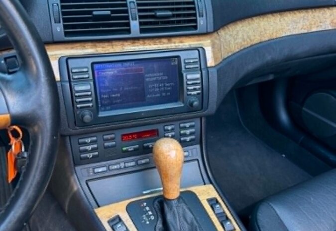 BMW 3-serie E46 330 CI full
