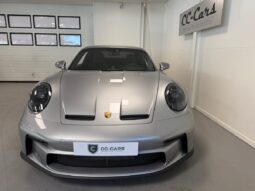 Porsche 911 992 GT3 Touring full