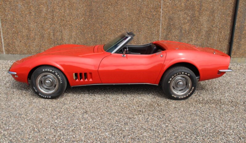 Chevrolet Corvette Cab full