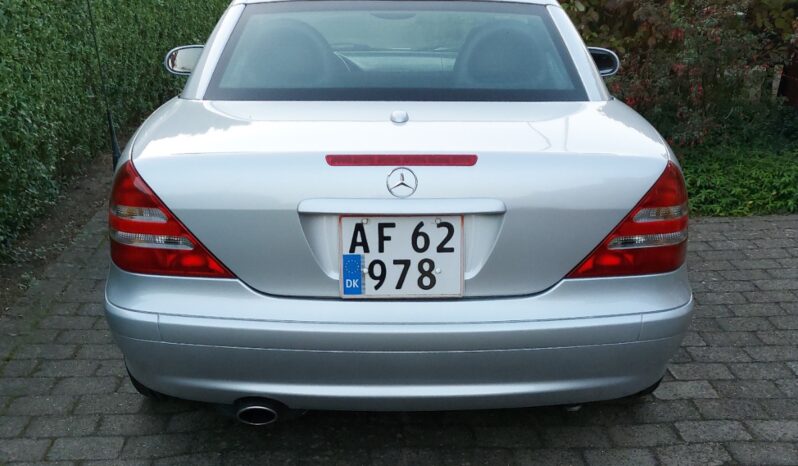 Mercedes-Benz SLK-Klasse (R170) 320 full