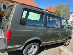 Chevrolet Nova Astro Van full