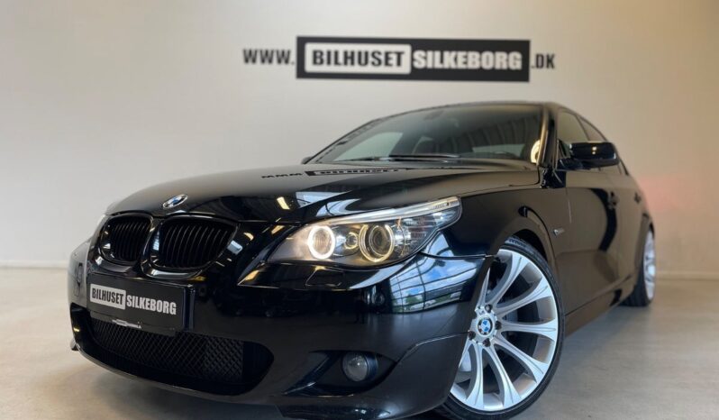 BMW 5-serie E60 550i 4,8 M-Sport Steptr. 4d full