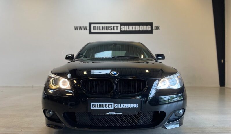 BMW 5-serie E60 550i 4,8 M-Sport Steptr. 4d full