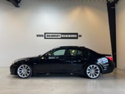BMW 5-serie E60 550i 4,8 M-Sport Steptr. 4d full