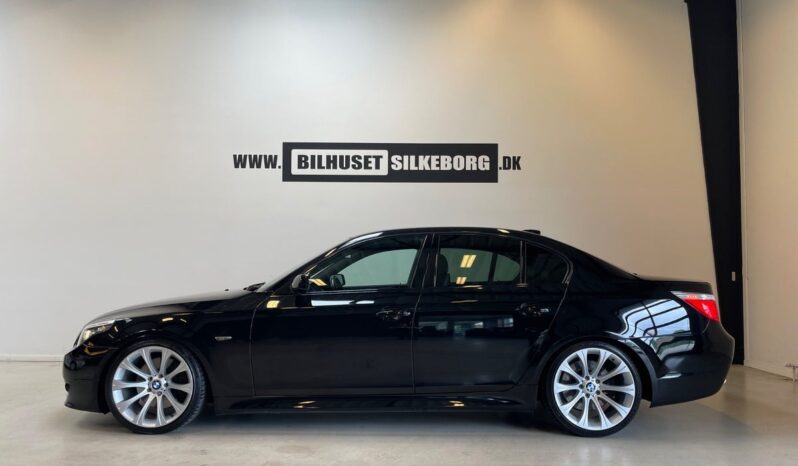 BMW 5-serie E60 550i 4,8 M-Sport Steptr. 4d full