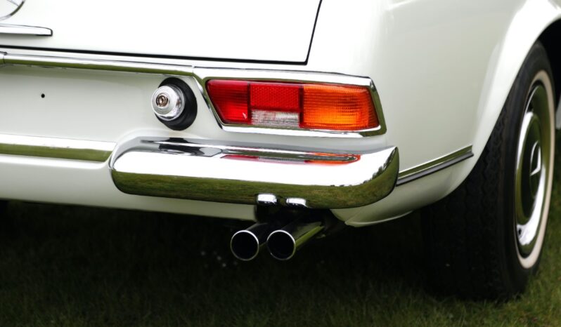 Mercedes-Benz SL (W113) 280sl full
