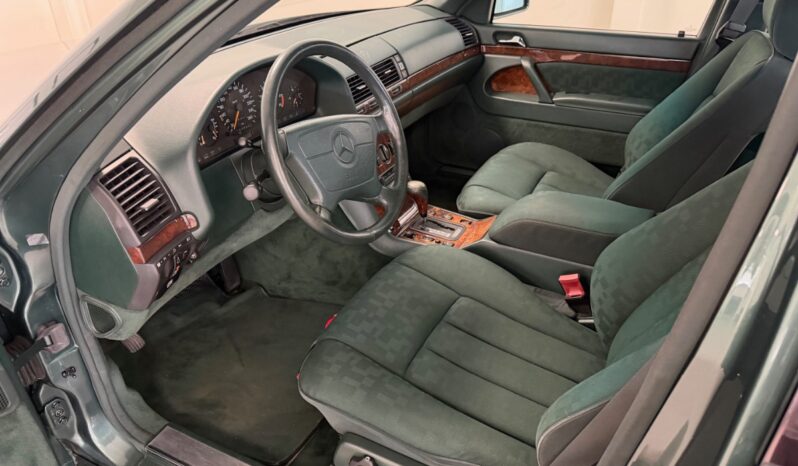 Mercedes-Benz S-Klasse (W140) 500 SE full