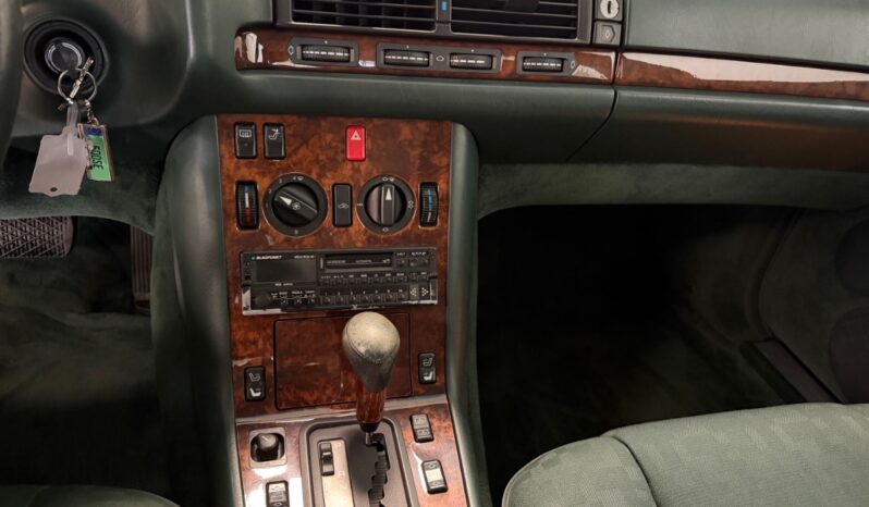Mercedes-Benz S-Klasse (W140) 500 SE full