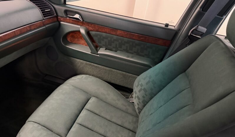 Mercedes-Benz S-Klasse (W140) 500 SE full