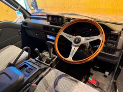 Mitsubishi Pajero L300 Starwagon full