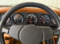 Porsche 911 930 3.3 Turbo Coupe full