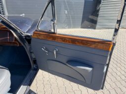 Jaguar Mk II sedan full