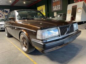 Volvo 200-Serie 240 OWNERS _ EDITION