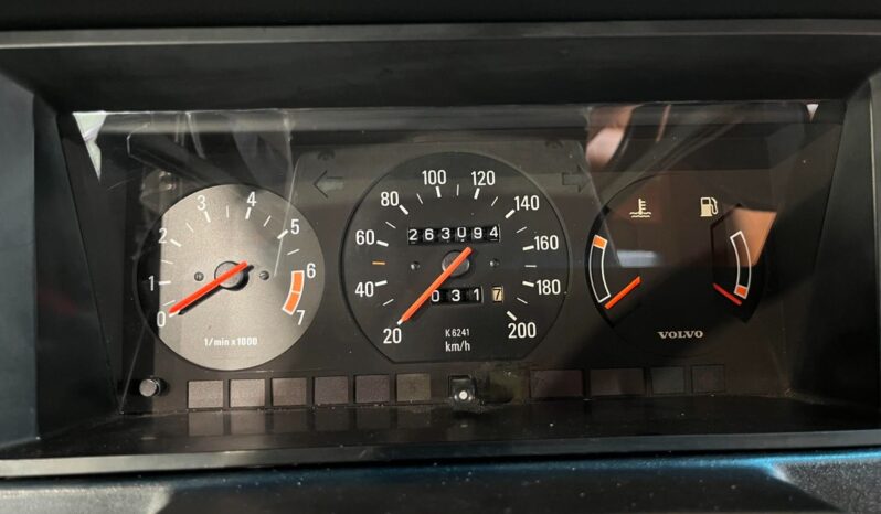 Volvo 200-Serie 240 OWNERS _ EDITION full