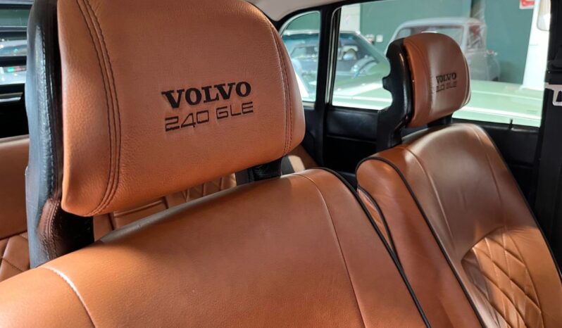 Volvo 200-Serie 240 OWNERS _ EDITION full