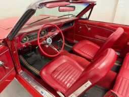 Ford Mustang Cabriolet V8 full