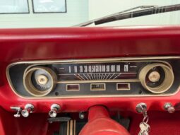 Ford Mustang Cabriolet V8 full