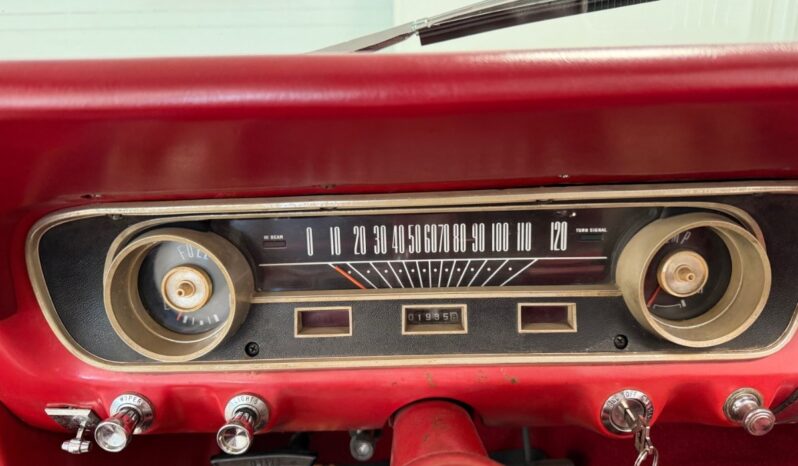 Ford Mustang Cabriolet V8 full