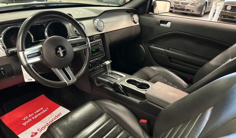 Ford Mustang 4,6 GT Coupé aut. 2d full