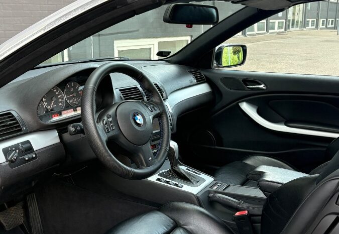 BMW 3-serie E46 330Ci Cab. full