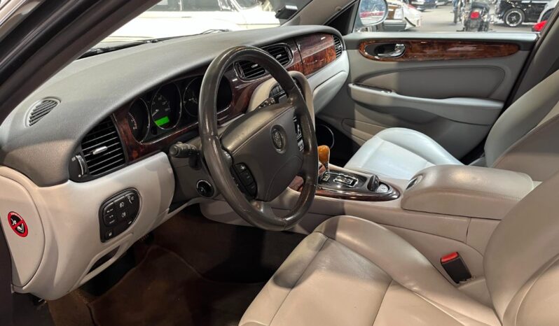 Jaguar X-Type XJ8 V8 AUT full