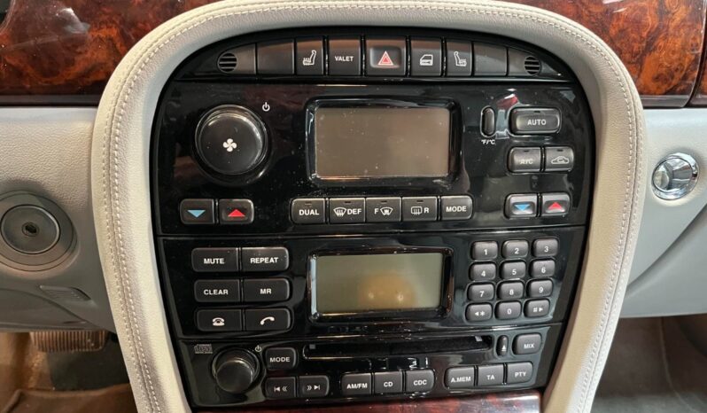 Jaguar X-Type XJ8 V8 AUT full