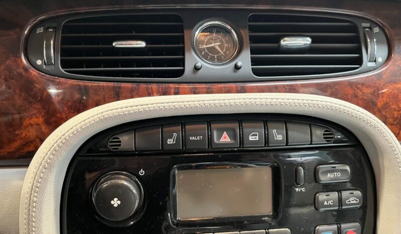 Jaguar X-Type XJ8 V8 AUT full