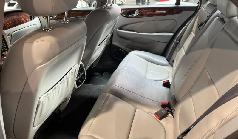 Jaguar X-Type XJ8 V8 AUT full