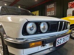 BMW 3-serie E30 320i 2-dørs full
