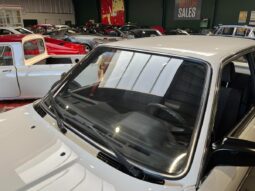 BMW 3-serie E30 320i 2-dørs full