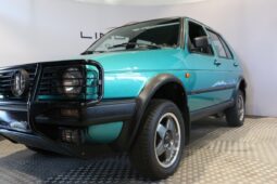 VW Golf Country 1.8 Syncro full