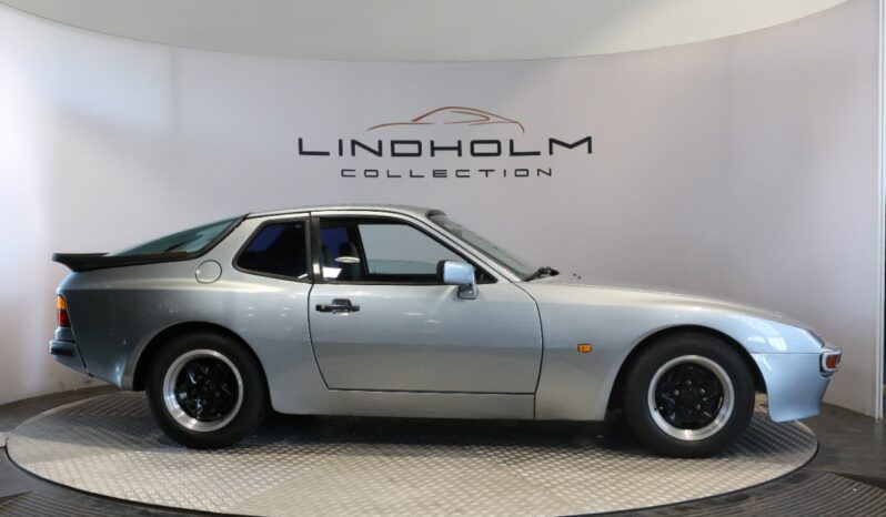 Porsche 944 2,5 Coupe full