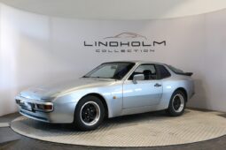 Porsche 944 2,5 Coupe full