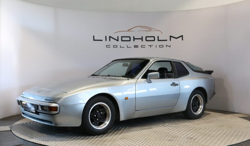 Porsche 944 2,5 Coupe full
