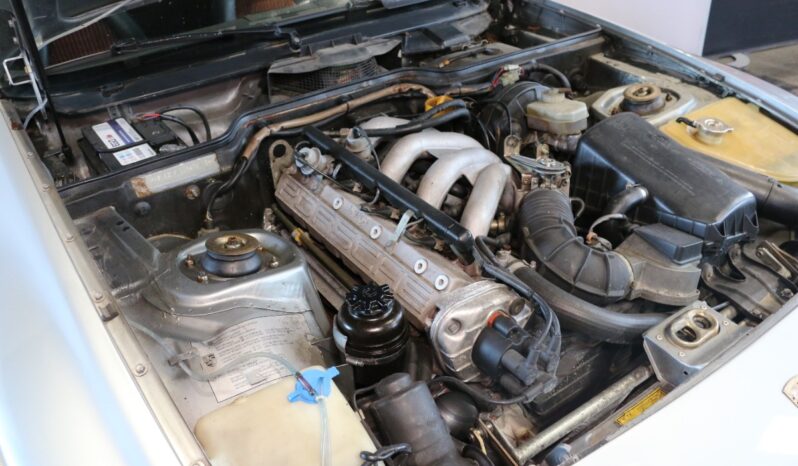 Porsche 944 2,5 Coupe full