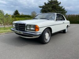 Mercedes-Benz 200-300 (W123) 230C