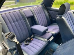 Mercedes-Benz 200-300 (W123) 230C full