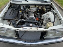 Mercedes-Benz 200-300 (W123) 230C full