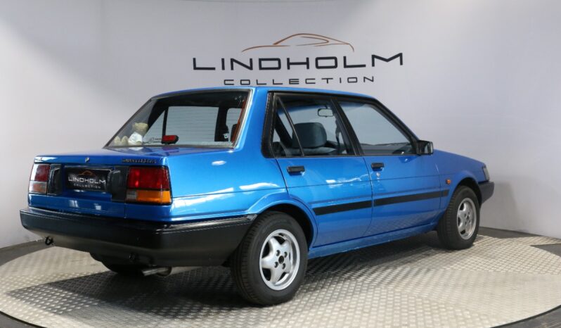 Toyota Corolla 1,3 DX 4d full