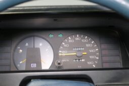 Toyota Corolla 1,3 DX 4d full