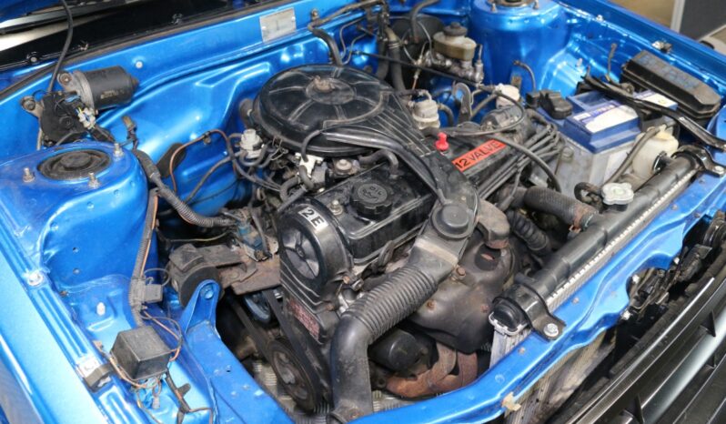 Toyota Corolla 1,3 DX 4d full