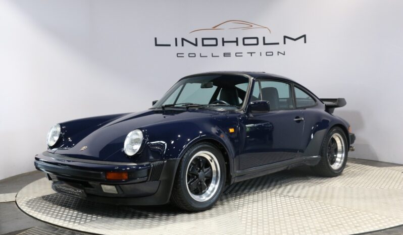 Porsche 911 930 3,3 Turbo Coupe full
