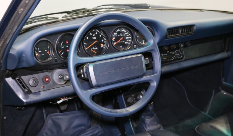 Porsche 911 930 3,3 Turbo Coupe full