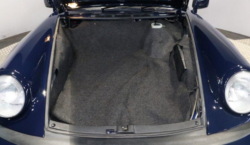 Porsche 911 930 3,3 Turbo Coupe full
