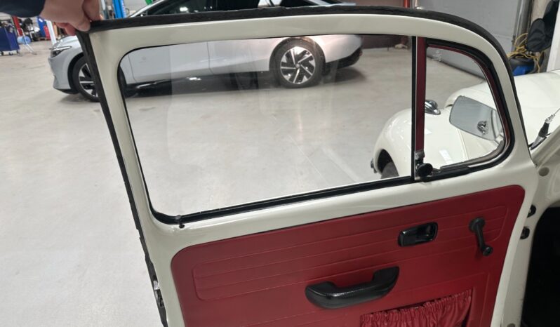 VW Bobbel 1302 full