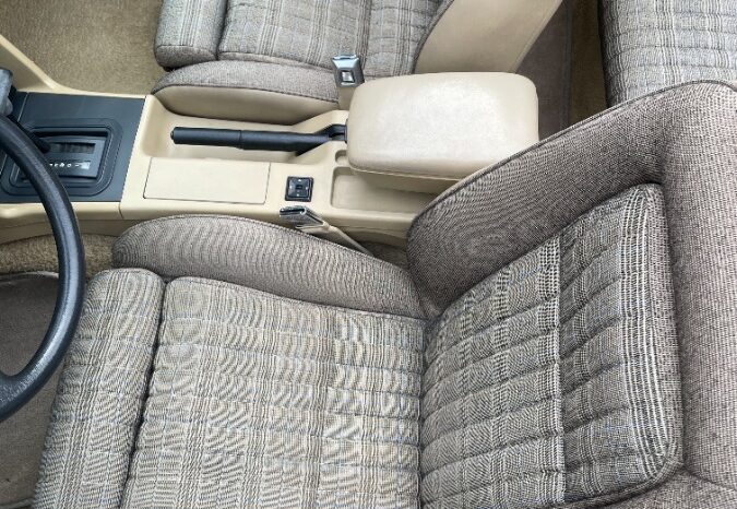 Ford Mustang LX 5.0 full